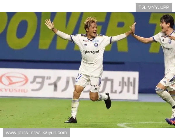 巴黎中前场在比赛中展现稳定化配合