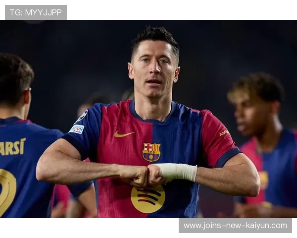 巴萨嫌梅西老却续留莱万？球迷：逻辑在哪里